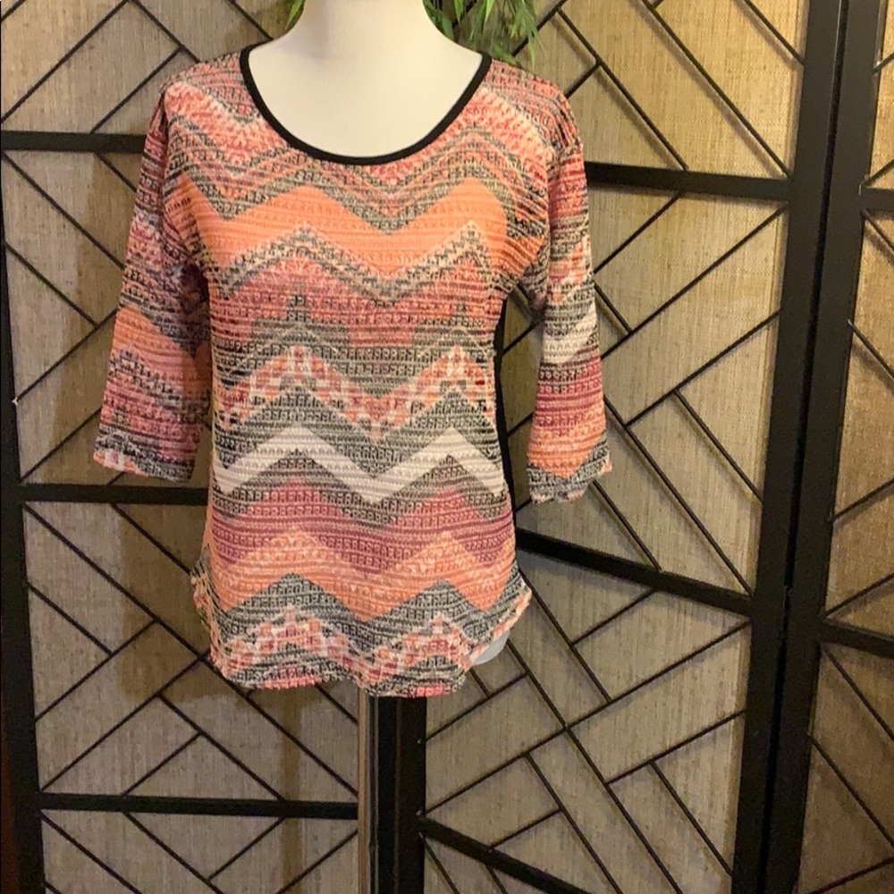 Sz M by Absolutely Famous Top